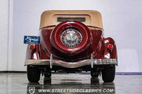 1935 Ford Cabriolet