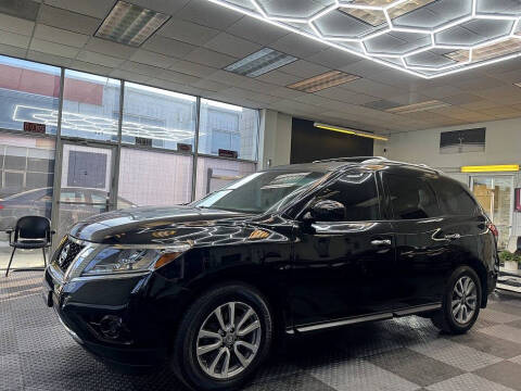 2014 Nissan Pathfinder SV