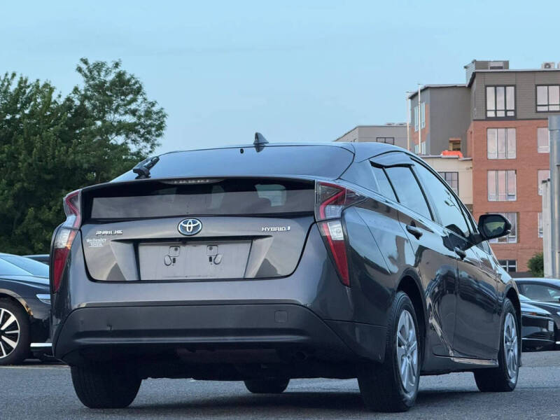 2016 Toyota Prius Two