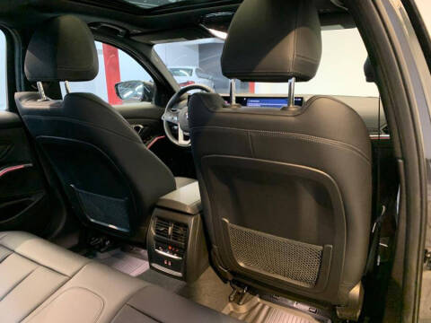 2023 BMW 3 Series 330i xDrive