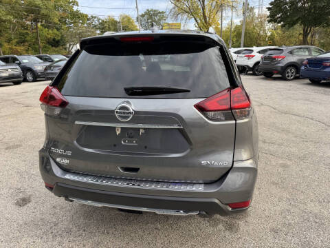 2018 Nissan Rogue SV