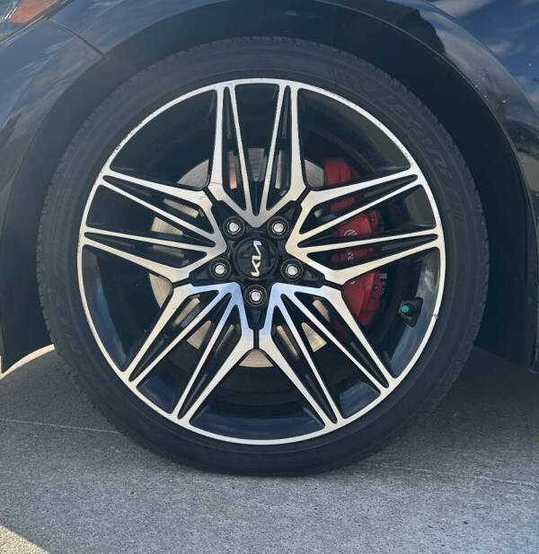 2022 Kia Stinger GT1