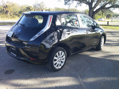 2013 Nissan LEAF S