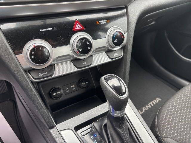 2019 Hyundai Elantra