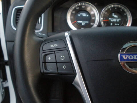 2013 Volvo S60 T5 Platinum