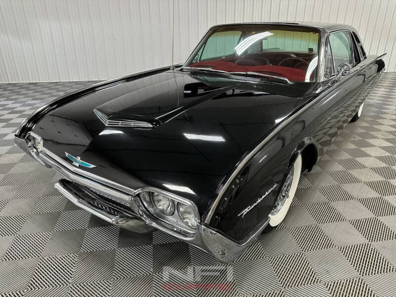 1962 Ford Thunderbird