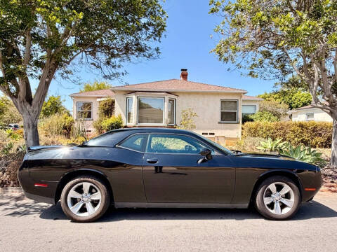 2020 Dodge Challenger SXT