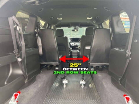 2024 Chrysler Pacifica Touring