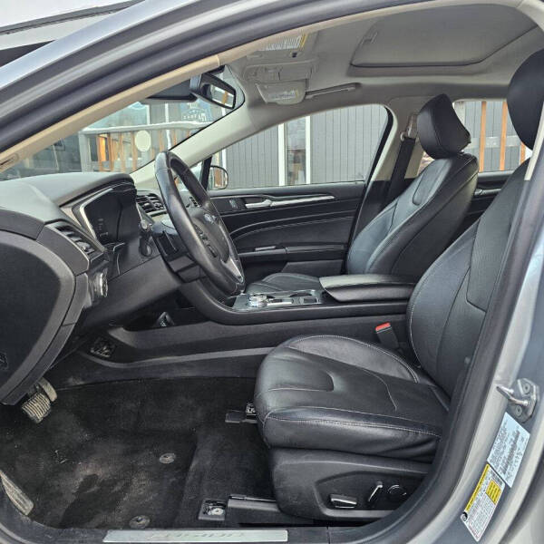 2020 Ford Fusion Titanium