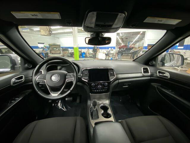 2019 Jeep Grand Cherokee Laredo E