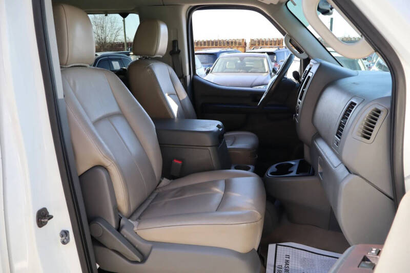 2015 Nissan NV