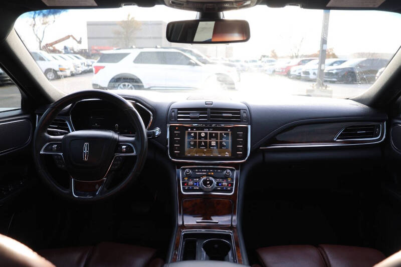 2017 Lincoln Continental Reserve