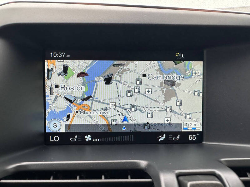 2017 Volvo XC60 T6 Dynamic