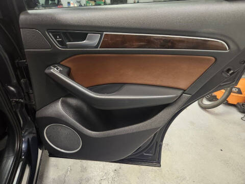 2017 Audi Q5 2.0T quattro Premium Plus