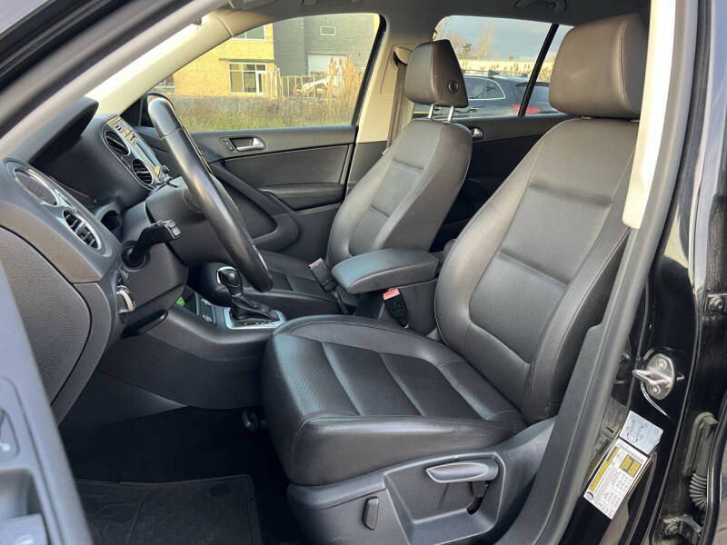 2016 Volkswagen Tiguan 2.0T SE