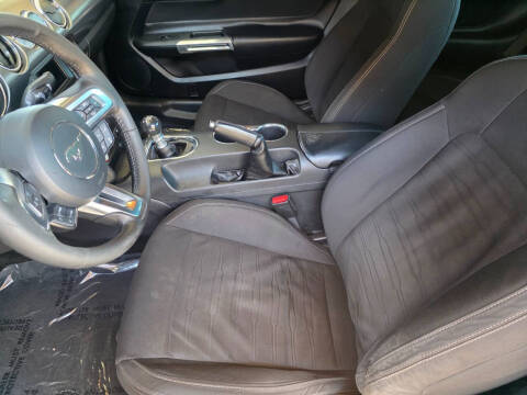 2017 Ford Mustang GT Premium