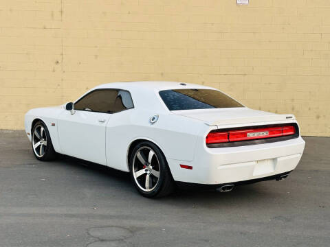 2012 Dodge Challenger SRT8 392