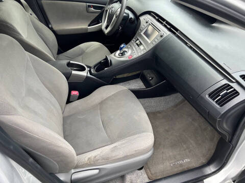 2013 Toyota Prius Two