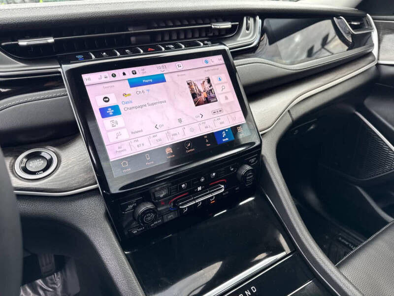 2023 Jeep Grand Cherokee 30th Anniversary 4xe