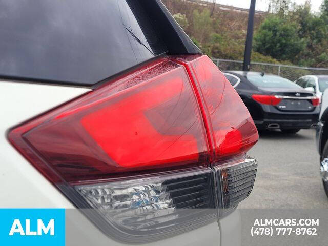 2020 Nissan Rogue SV