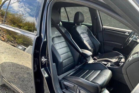 2016 Volkswagen Golf R