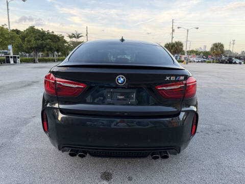 2016 BMW X6 M