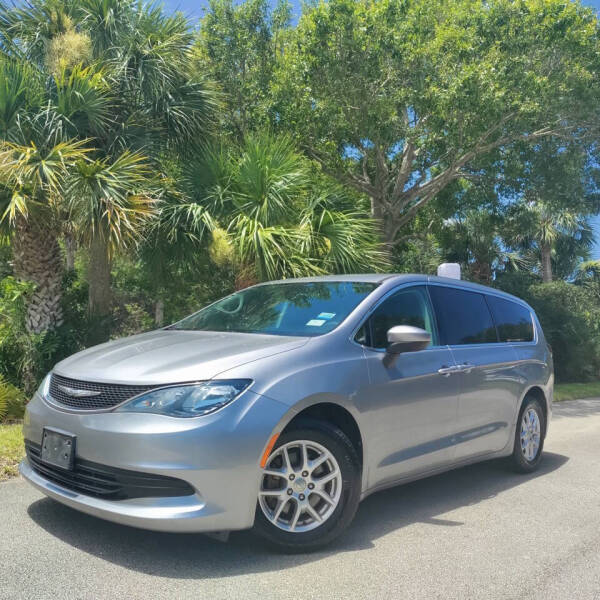 2017 Chrysler Pacifica LX