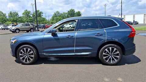 2023 Volvo XC60 B5 Plus Bright Theme