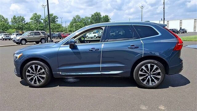2023 Volvo XC60 B5 Plus Bright Theme