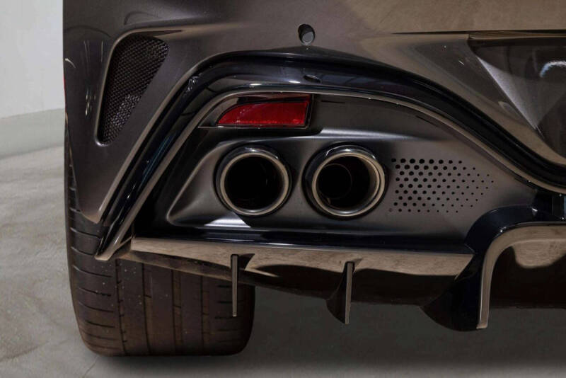 2025 Aston Martin Vantage