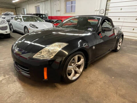 2006 Nissan 350Z for sale at Auto Rite in Bedford Heights OH