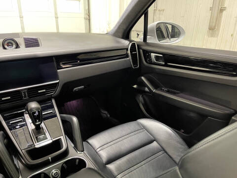 2021 Porsche Cayenne Turbo