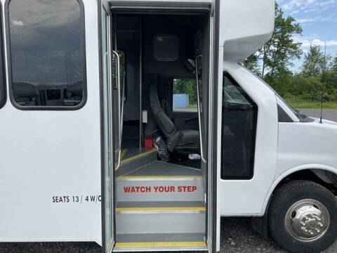 2022 Chevrolet Express 4500