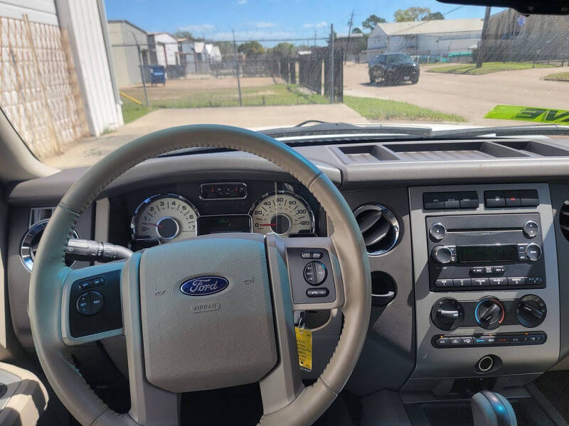 2013 Ford Expedition XLT