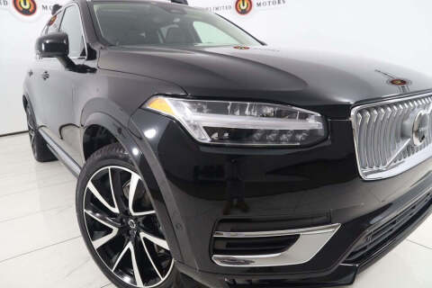 2025 Volvo XC90 B5 Plus Bright Theme