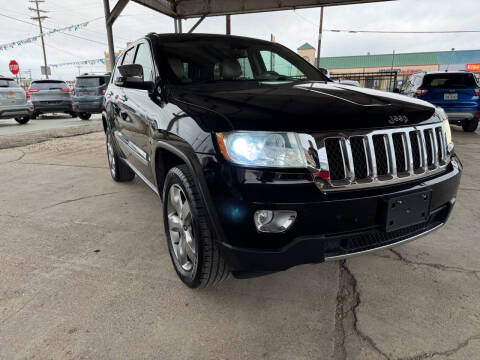 2013 Jeep Grand Cherokee for sale at EAGLE AUTO SALES in Corsicana TX