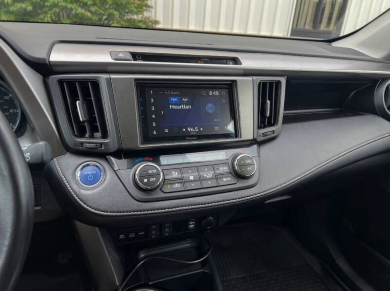 2016 Toyota RAV4 Hybrid Limited