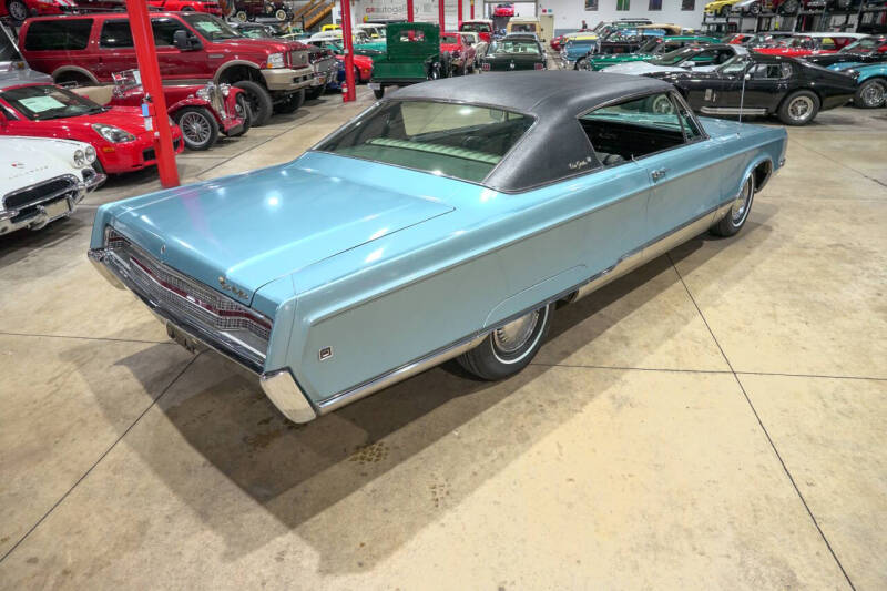 1968 Chrysler New Yorker