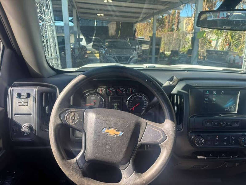 2018 Chevrolet Silverado 1500 LS