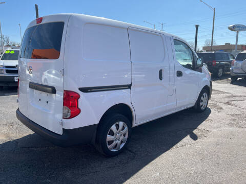 2016 Nissan NV200