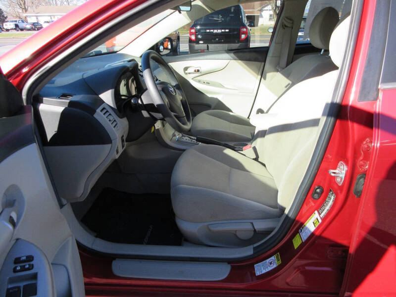 2012 Toyota Corolla LE