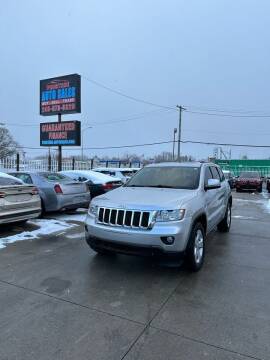2013 Jeep Grand Cherokee for sale at PRISTINE AUTO SALES INC in Pontiac MI