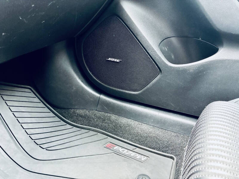 2016 Mazda MAZDA3 i Touring