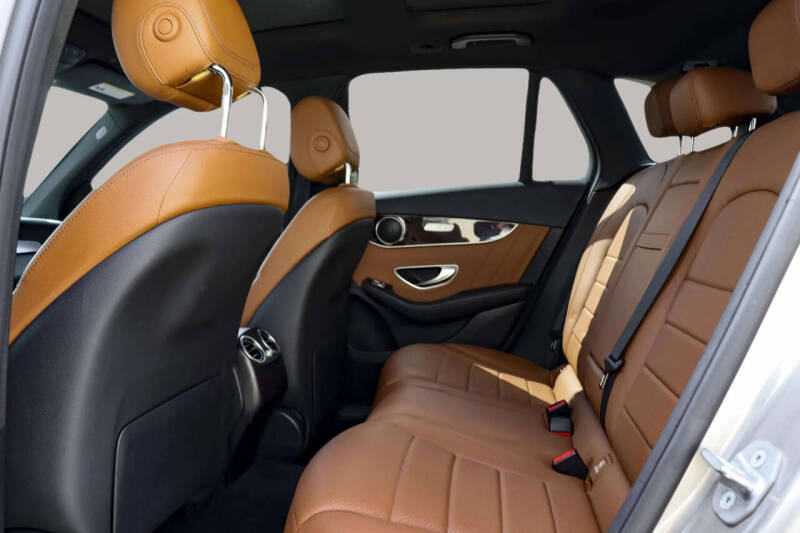 2021 Mercedes-Benz GLC GLC 300