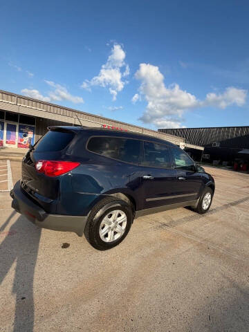 2012 Chevrolet Traverse LS