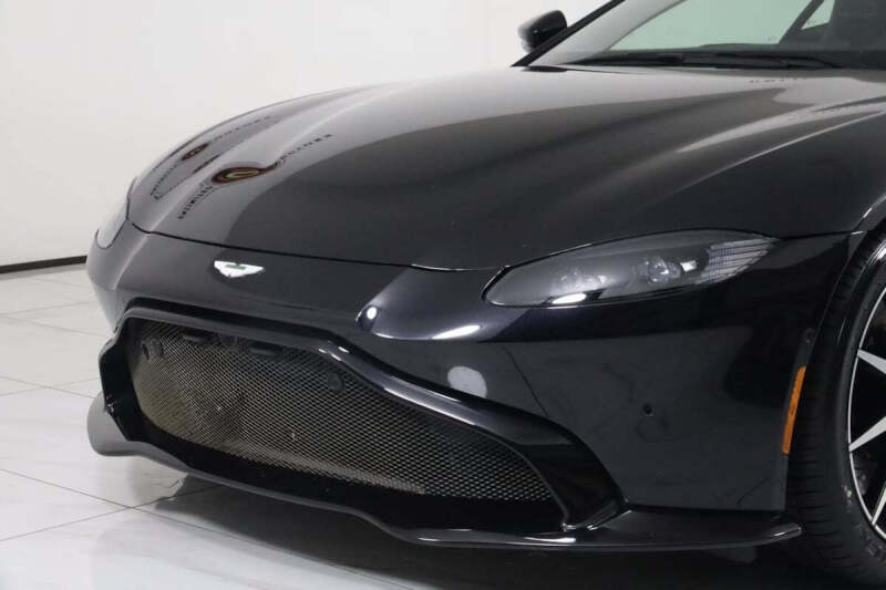 2019 Aston Martin Vantage