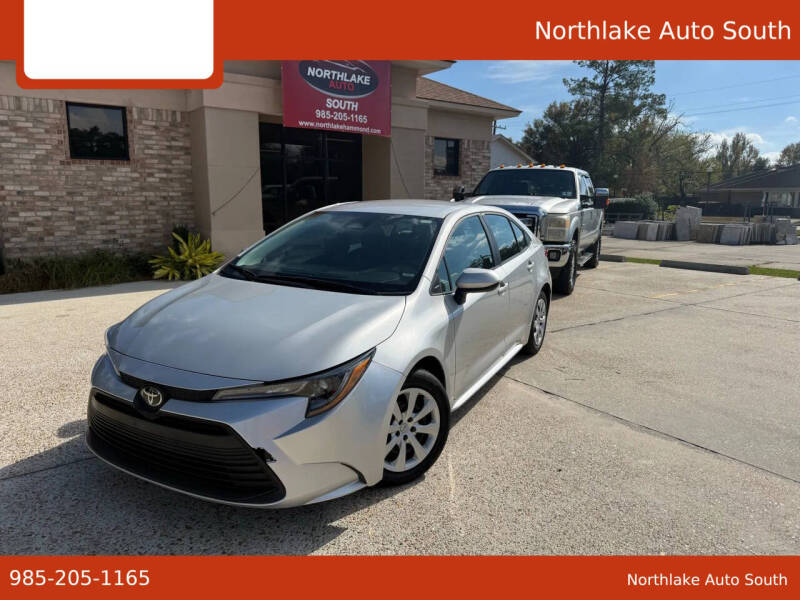 2024 Toyota Corolla LE's photo