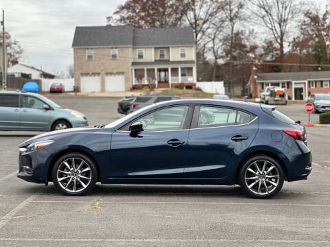 2018 Mazda MAZDA3 Touring