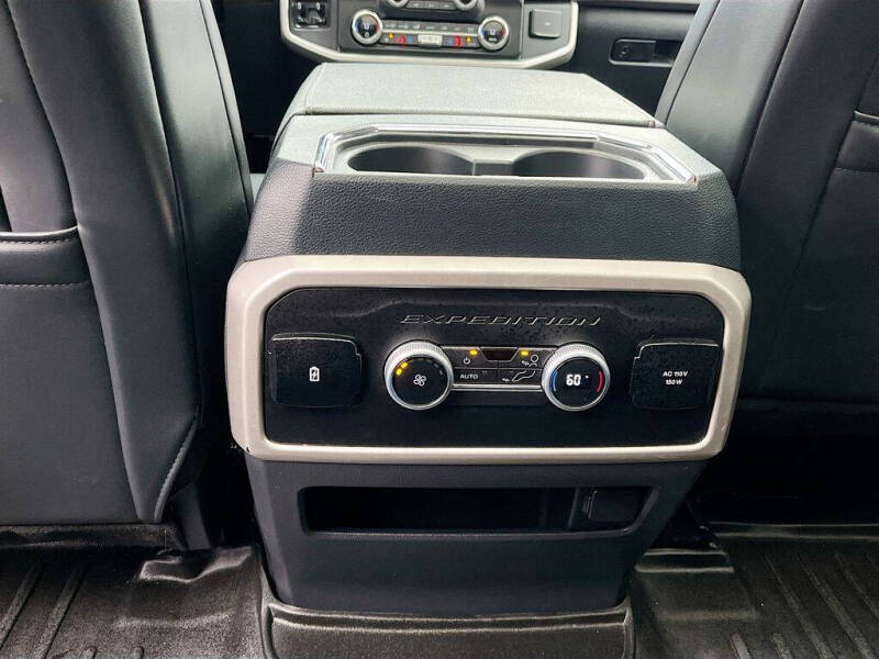 2022 Ford Expedition MAX XLT