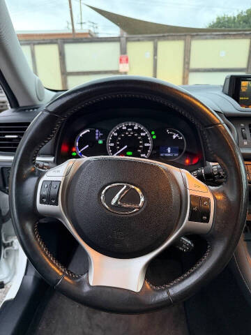 2012 Lexus CT 200h Premium